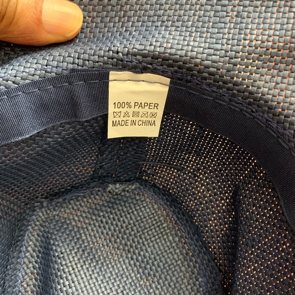 Hat - Picture 4 of 4